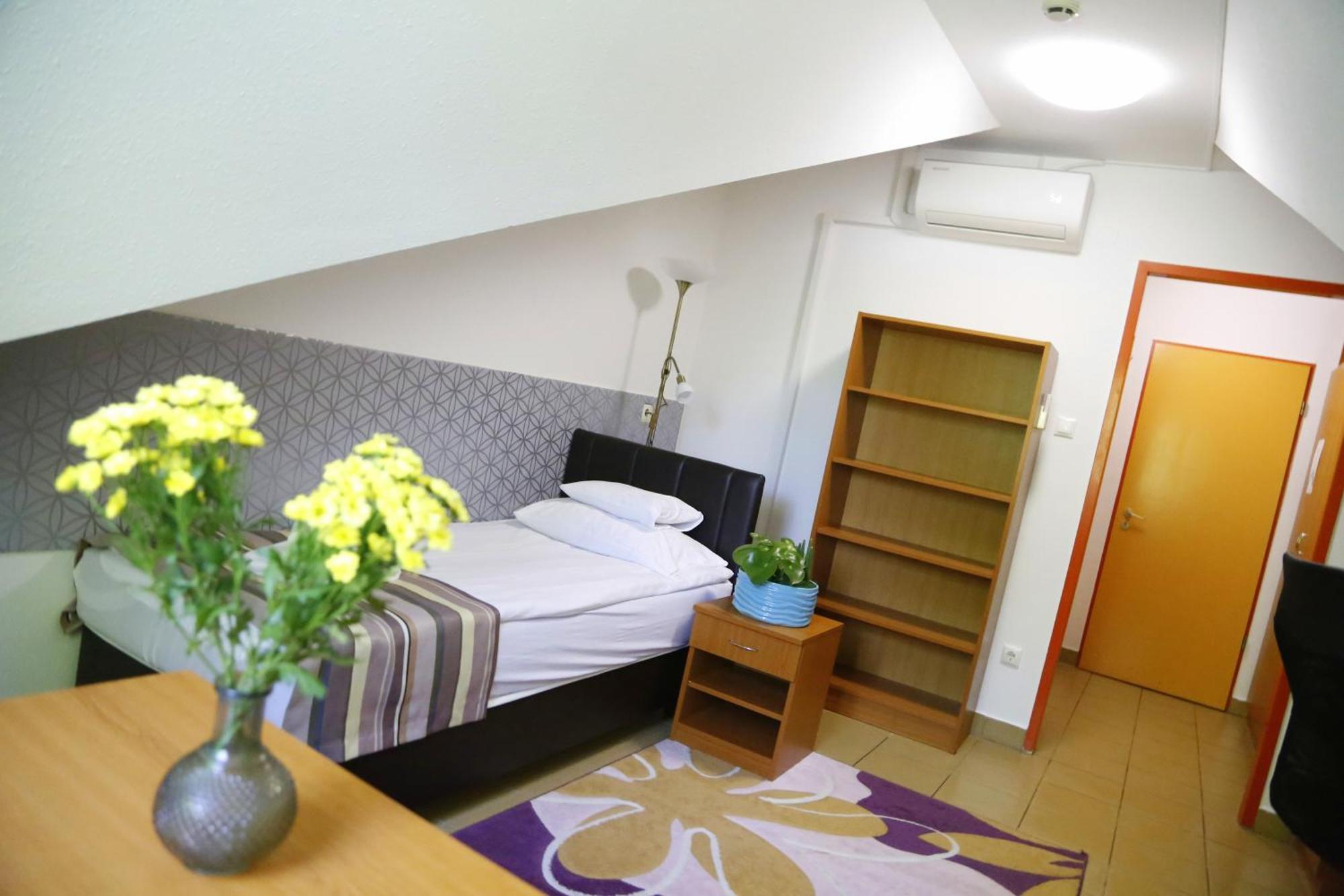 Auguszta Hotel Дебрецен Екстер'єр фото